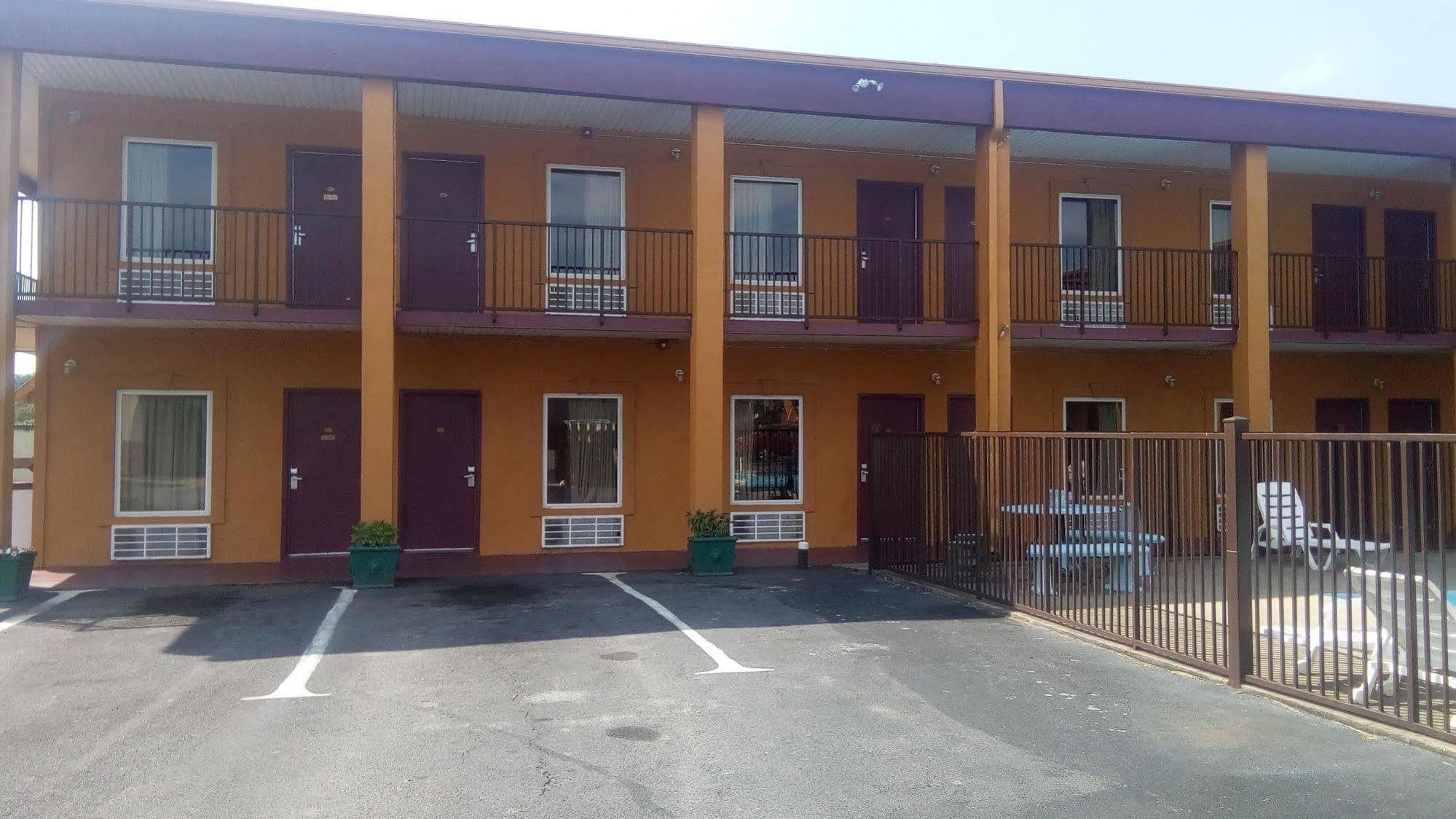 Travelers Inn Elizabethton Kültér fotó